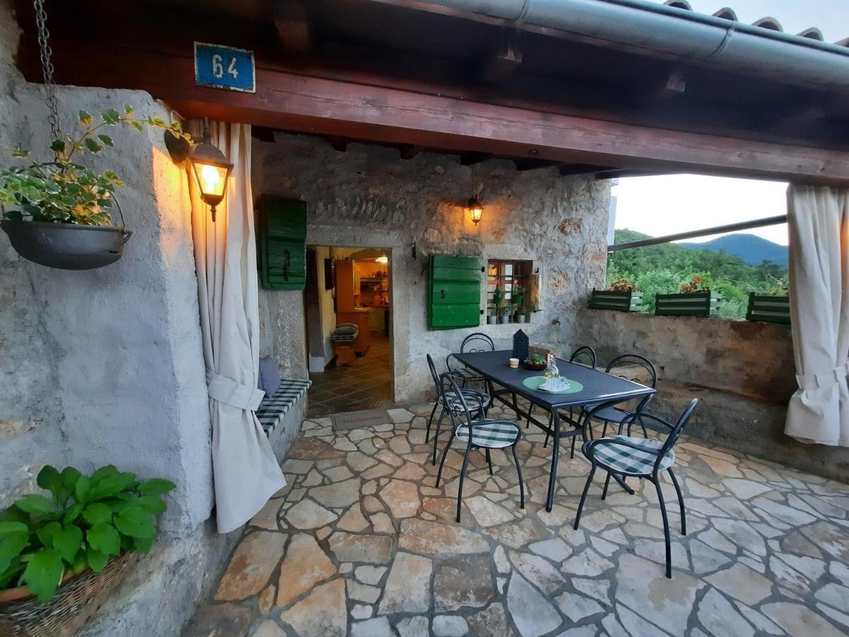 Вилла House Mikleus Ловран Экстерьер фото
